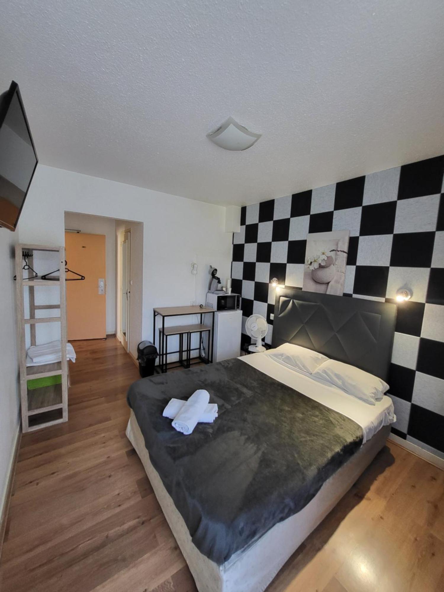 Hotel Ga Location Mâcon Esterno foto